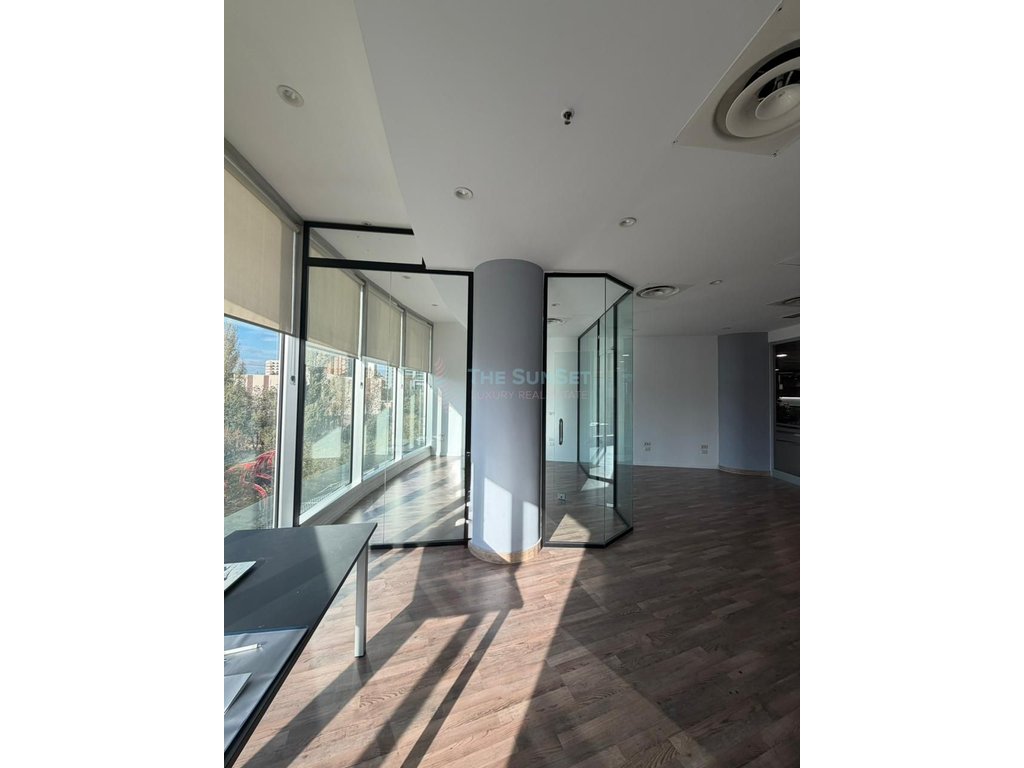 Büro zur miete bei galeria etc