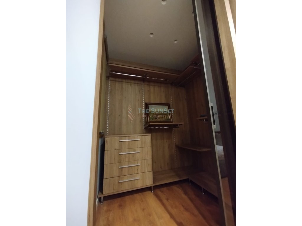 Apartment 2+1+2 zum verkauf & 2 parkplätze in selitë