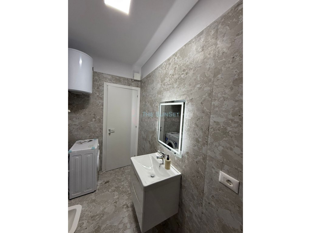Apartment 1+1+abstellraum+parkplatz zum verkauf im gebiet von shkëmbi i kavajës