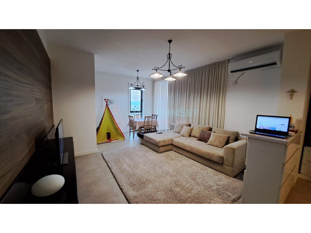 Wohnung 2+1+2 zum verkauf im freskut-viertel
