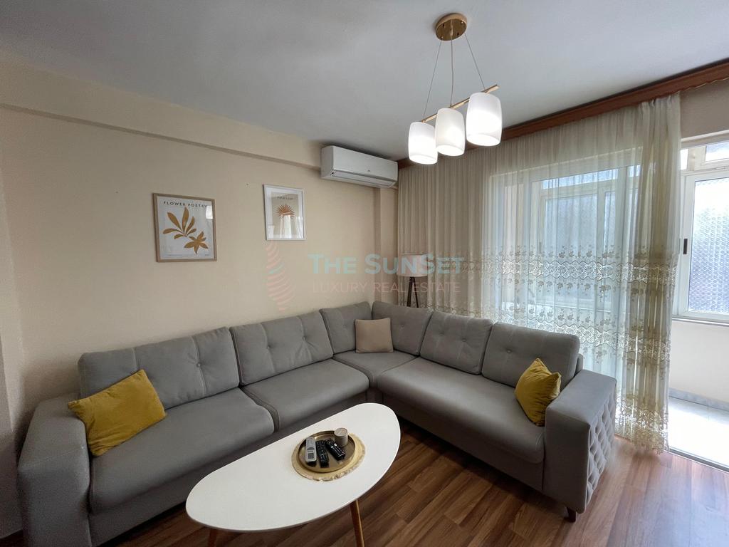 Apartment 3+1+2 zu mieten bei Tirana bank, nene tereza platz