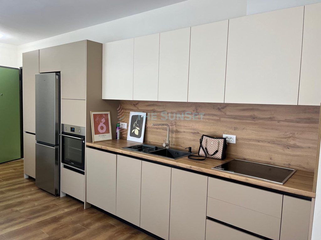 Wohnung 1+1 zu mieten nahe rote schule