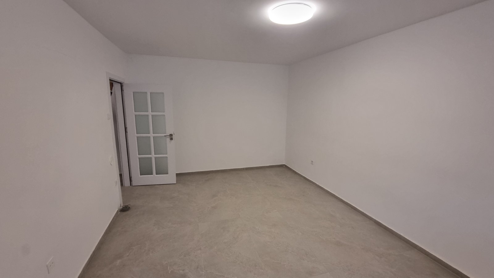 Appartement (bureau) à louer à dardani
