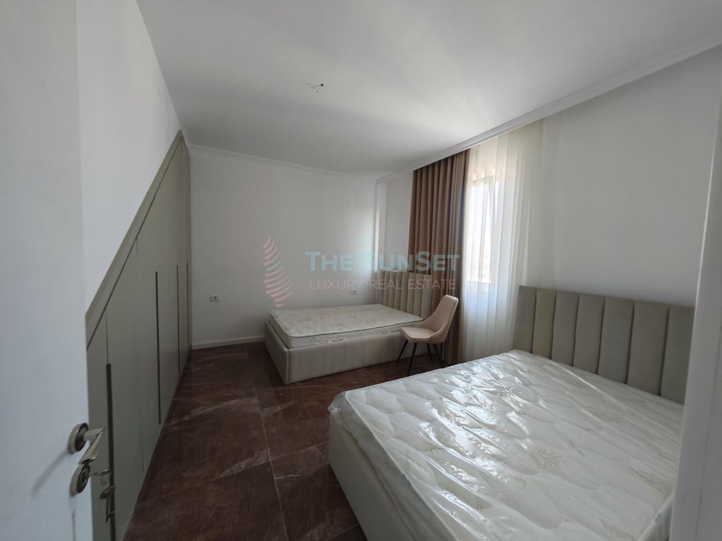 Appartamento 2+1 in affitto vicino alla rotonda di shkozë!