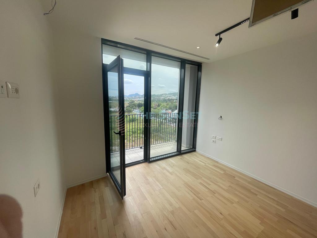 Appartement 2+1+2 à vendre dans la résidence lake view, rruga e kosovareve, Tirana