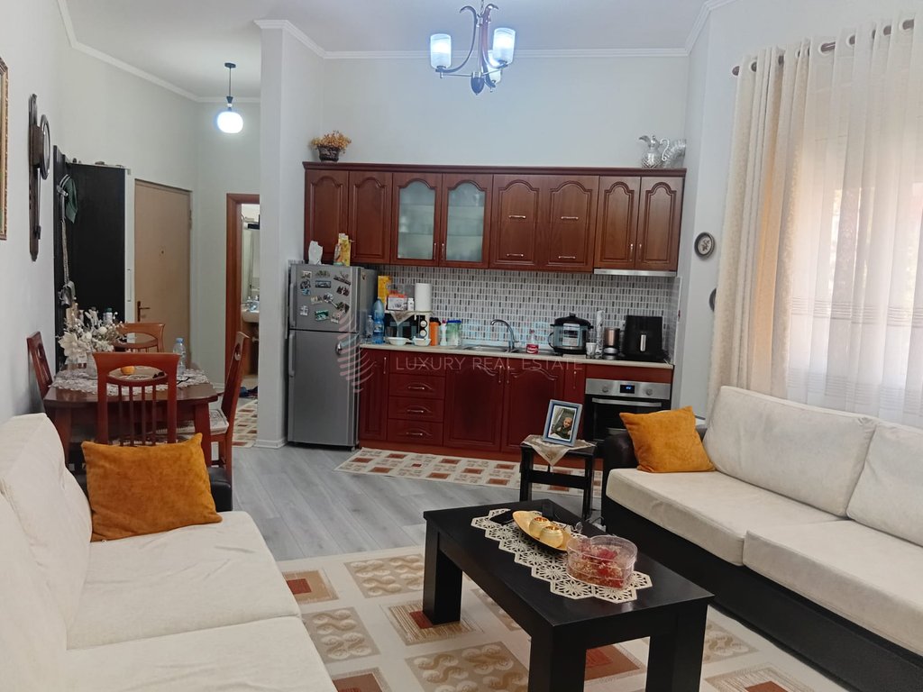 Apartment 2+1 for sale - fresku, Tirana