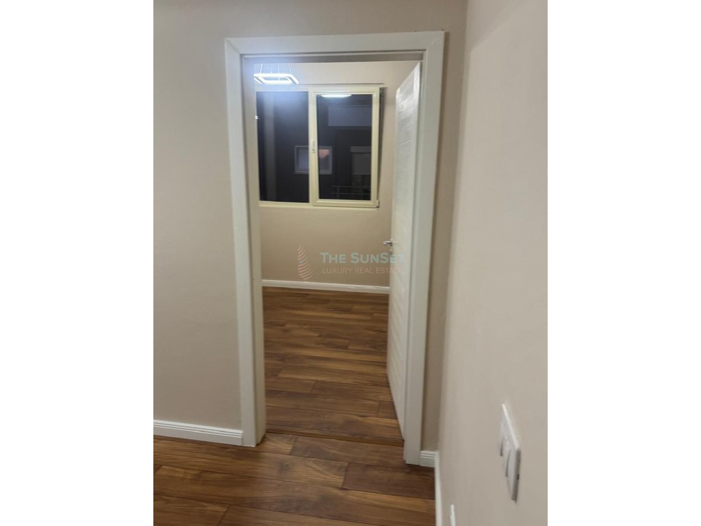 Wohnung 2+1 zu verkaufen in fresku, Tirana
