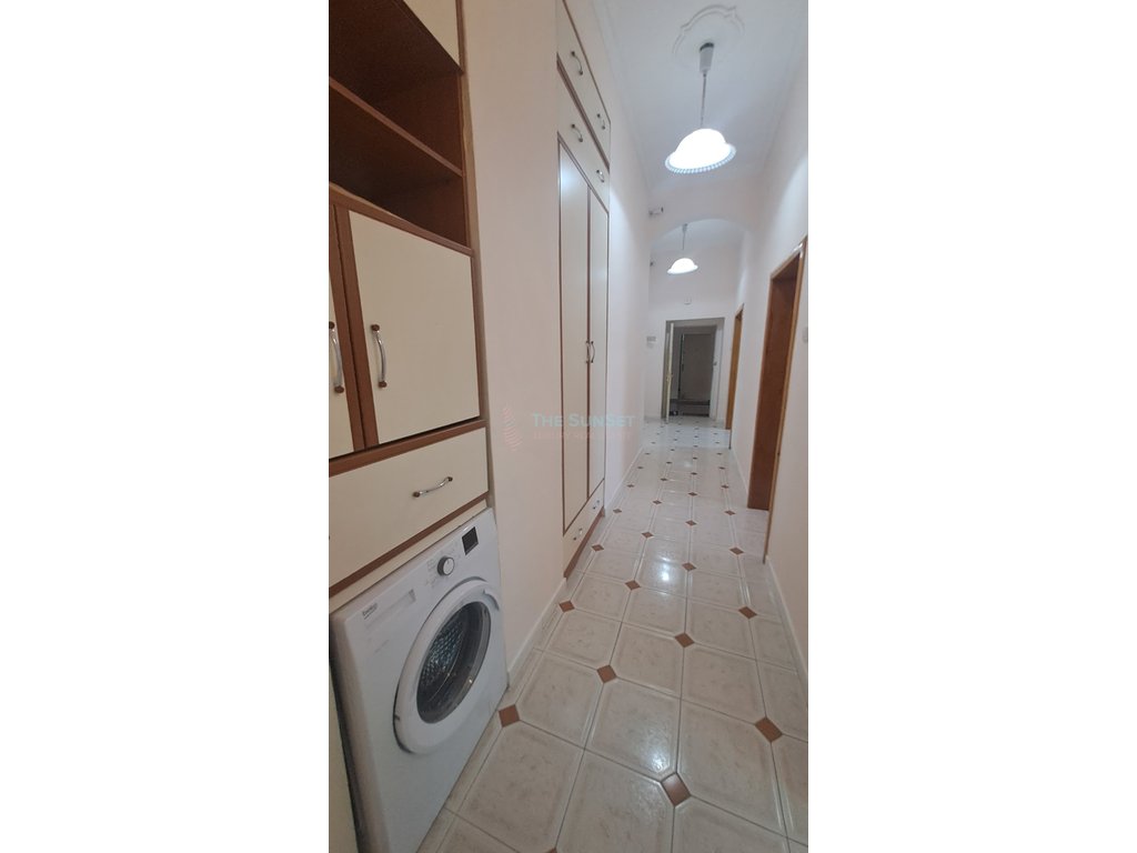 Apartment 2+1 zu mieten in shalvaret, Tirana