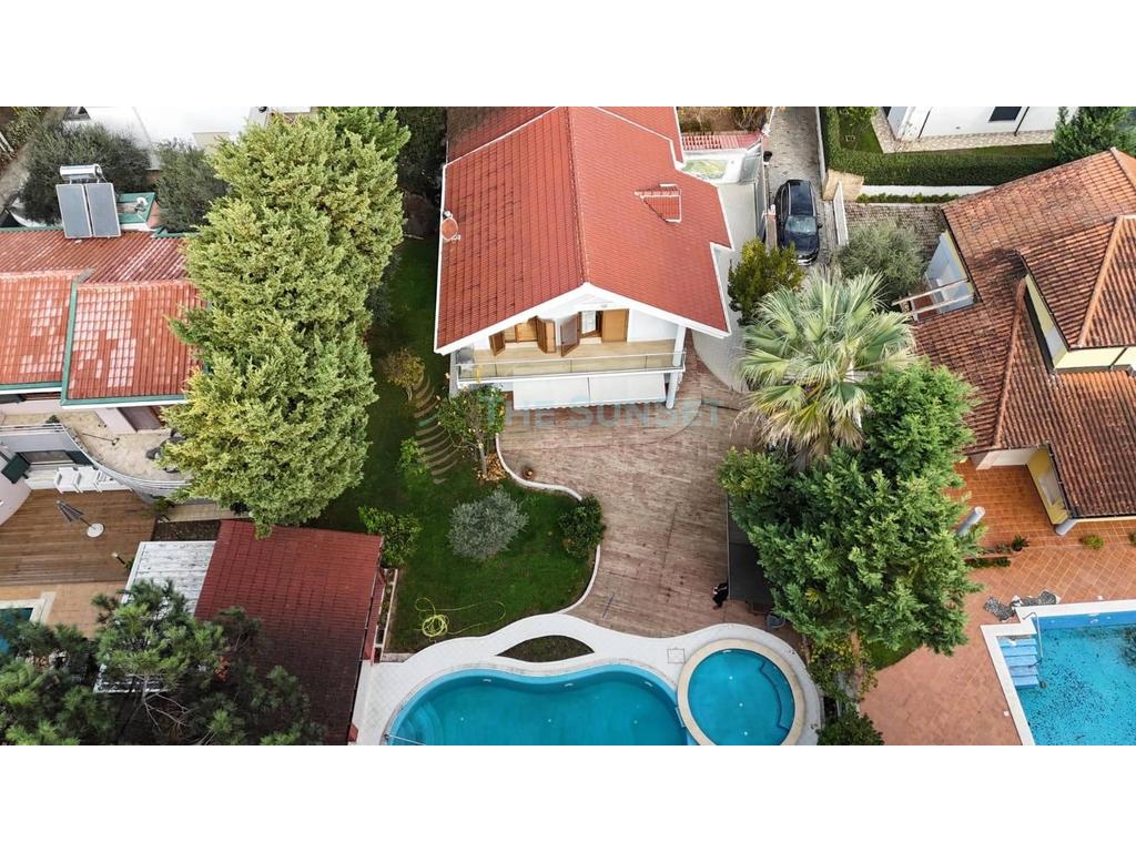Private villa zum verkauf in qerret
