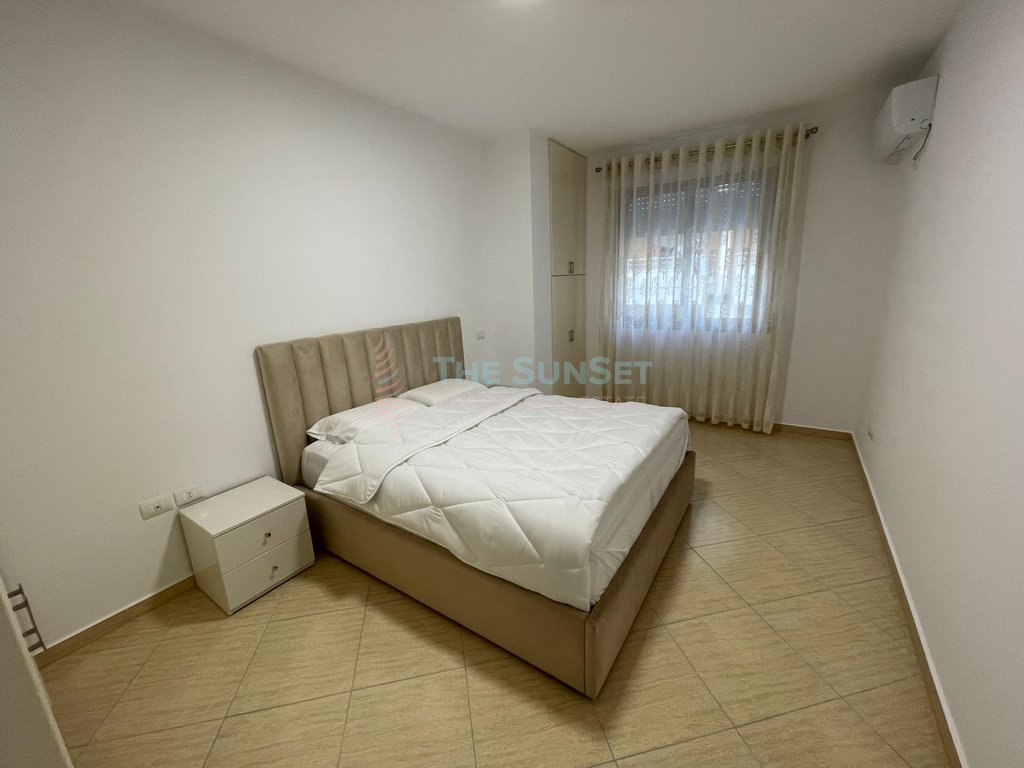 Apartment zum verkauf lungomare vlore ap hotel
