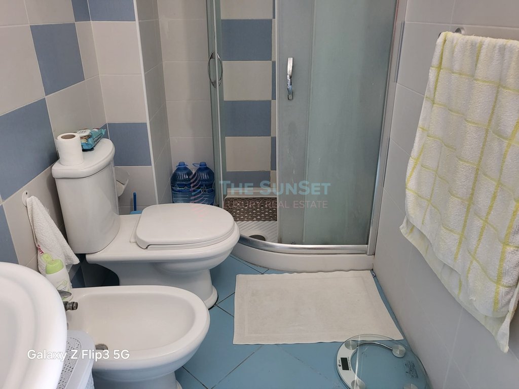 Apartment zum verkauf lungomare Vlorë