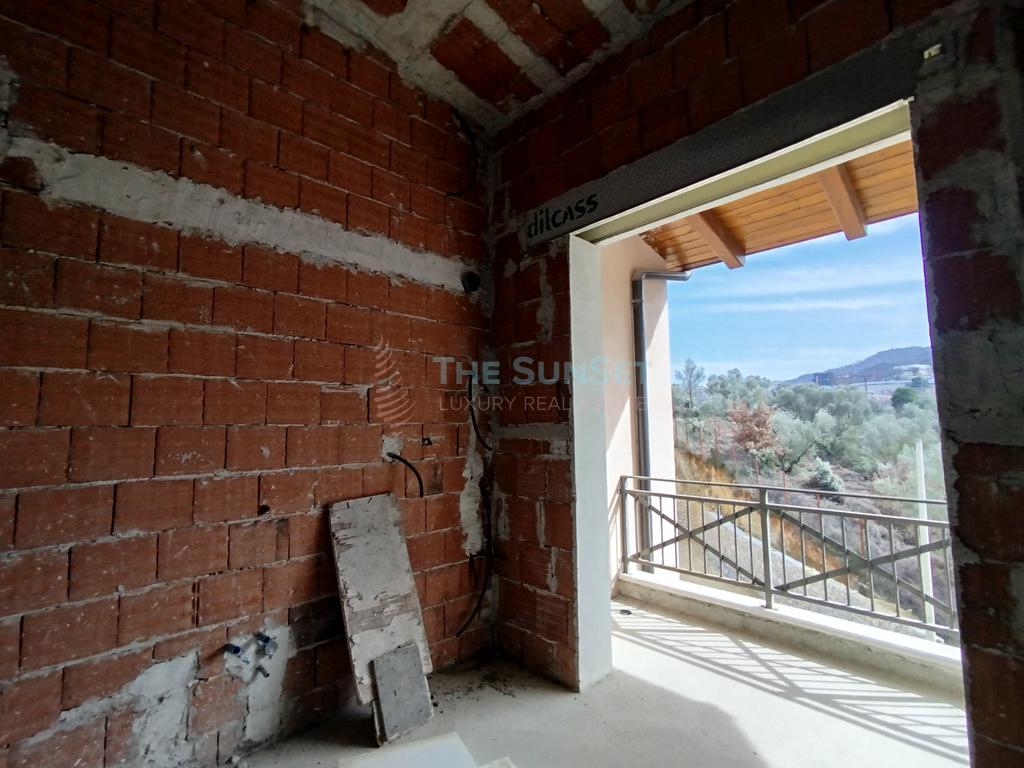 Penthouse for sale in selite