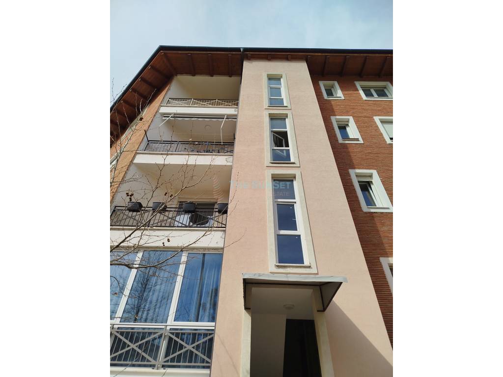 Penthouse for sale in selite