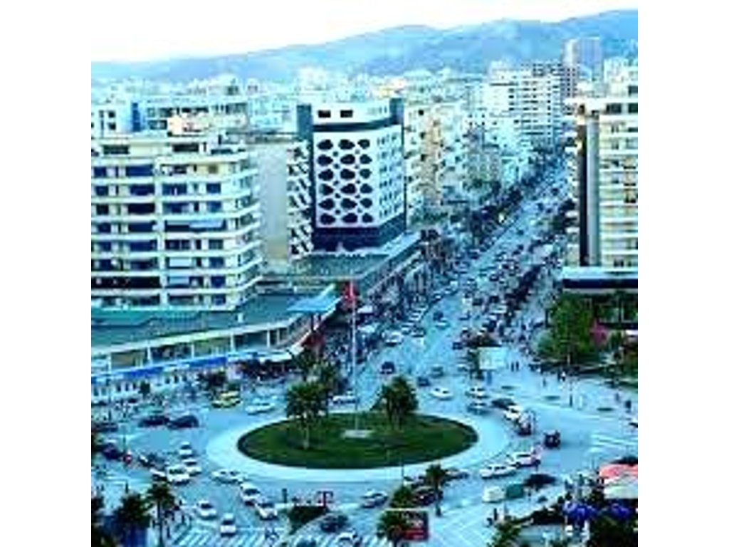 Appartamento 2+1+2 in vendita su rruga e çipajve, Vlorë + con terrazza