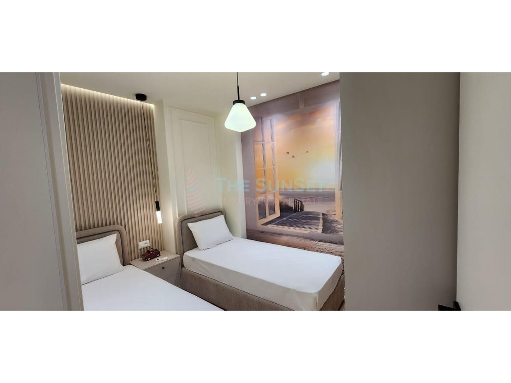 Apartamento de lujo 2+1 en venta en la playa, Durrës