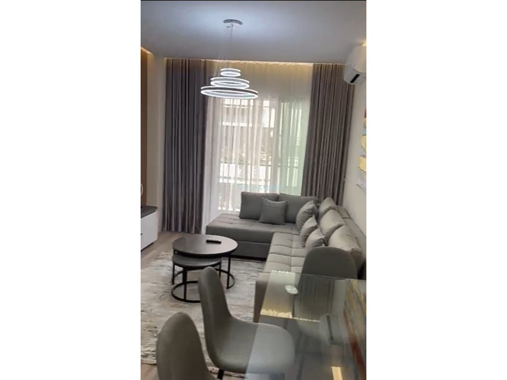 Apartment zur miete in bllok, Tirana!