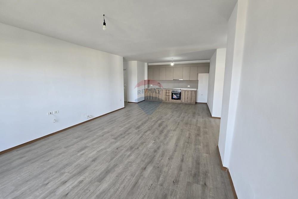 Ky apartament 2+1+2 ndodhet me qira në zonën e rrugës 5 maji në Tiranë, me një sipërfaqe prej 97.09 m².