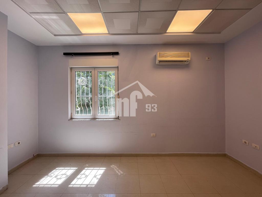 Ne qender, prane toptani center (7)