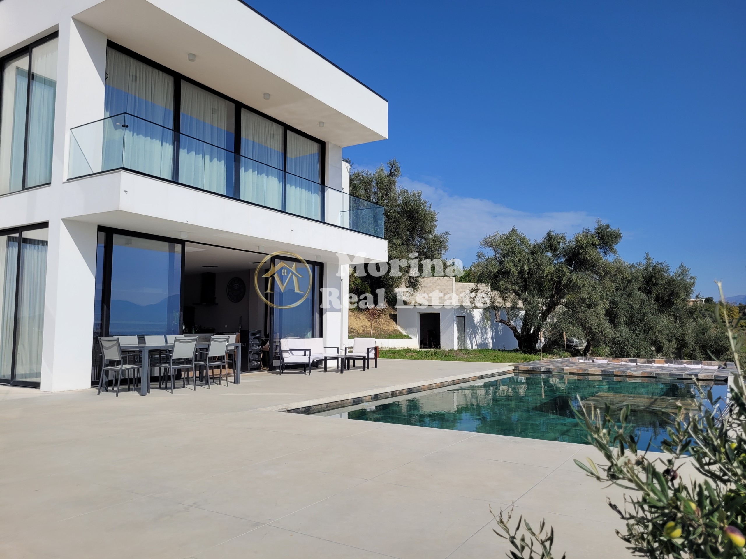 Venta | villa 5 + 1 | calle “Atdheu” | €880,000 (8)