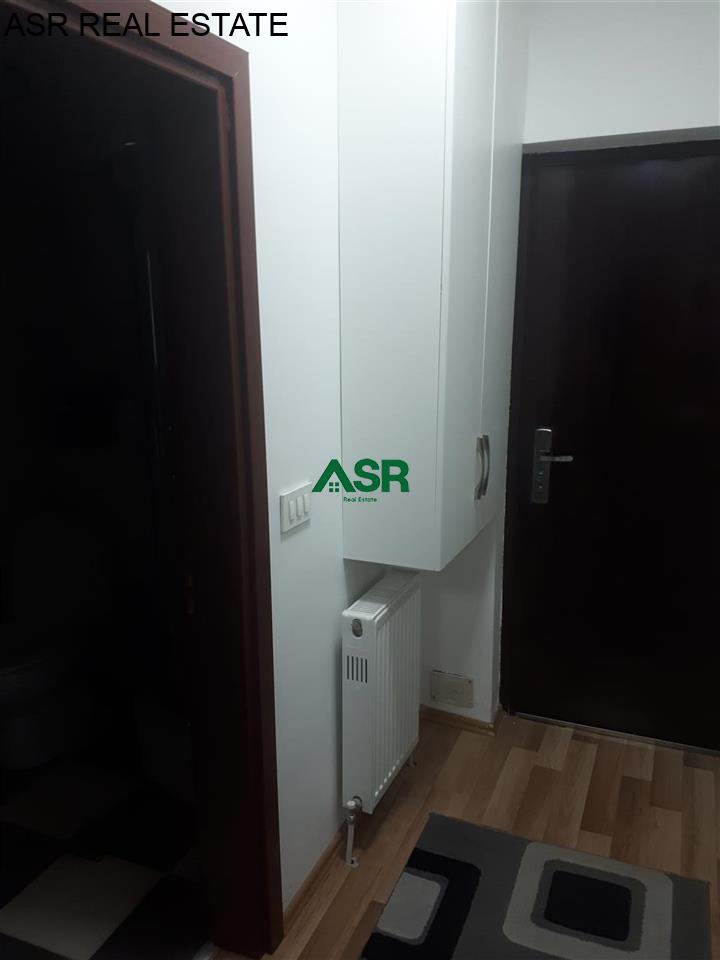 Shitet banesa ne rrugen b