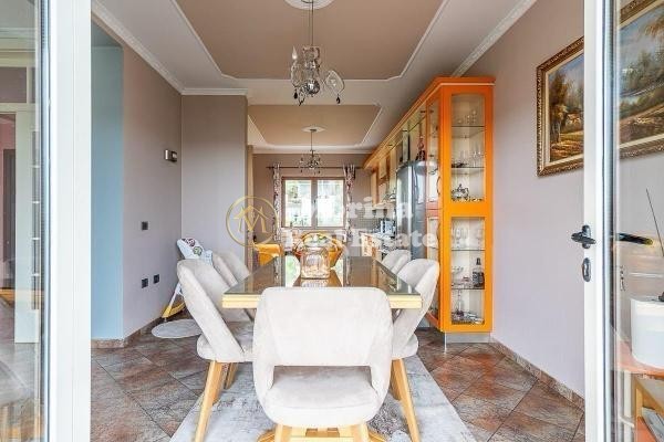 Shitje | vilë 5 + 3 | shkozë | 600000 €