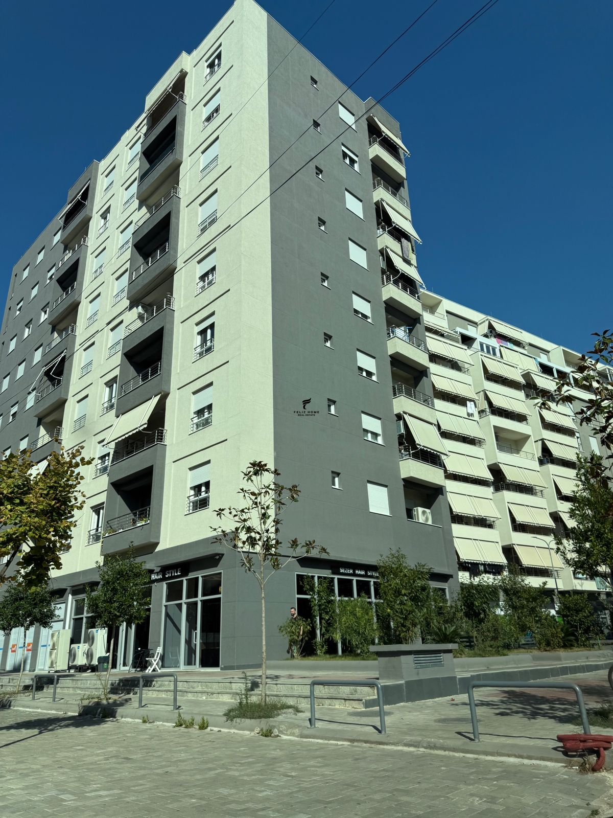 Negocio en venta 30 metros cuadrados comuna de paris 10.000.000 leke