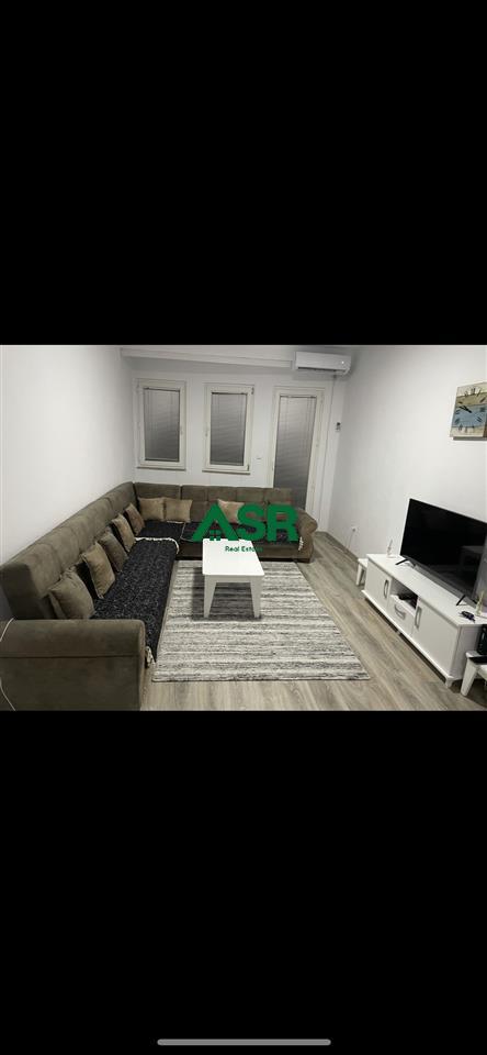 Shitet banesa në  fushe kosove