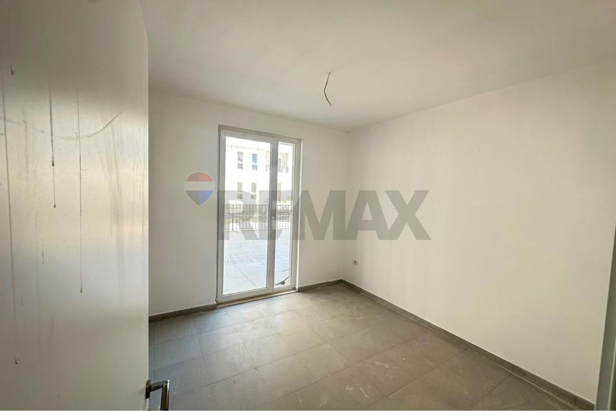 Apartament 2+1 në shitje univers city