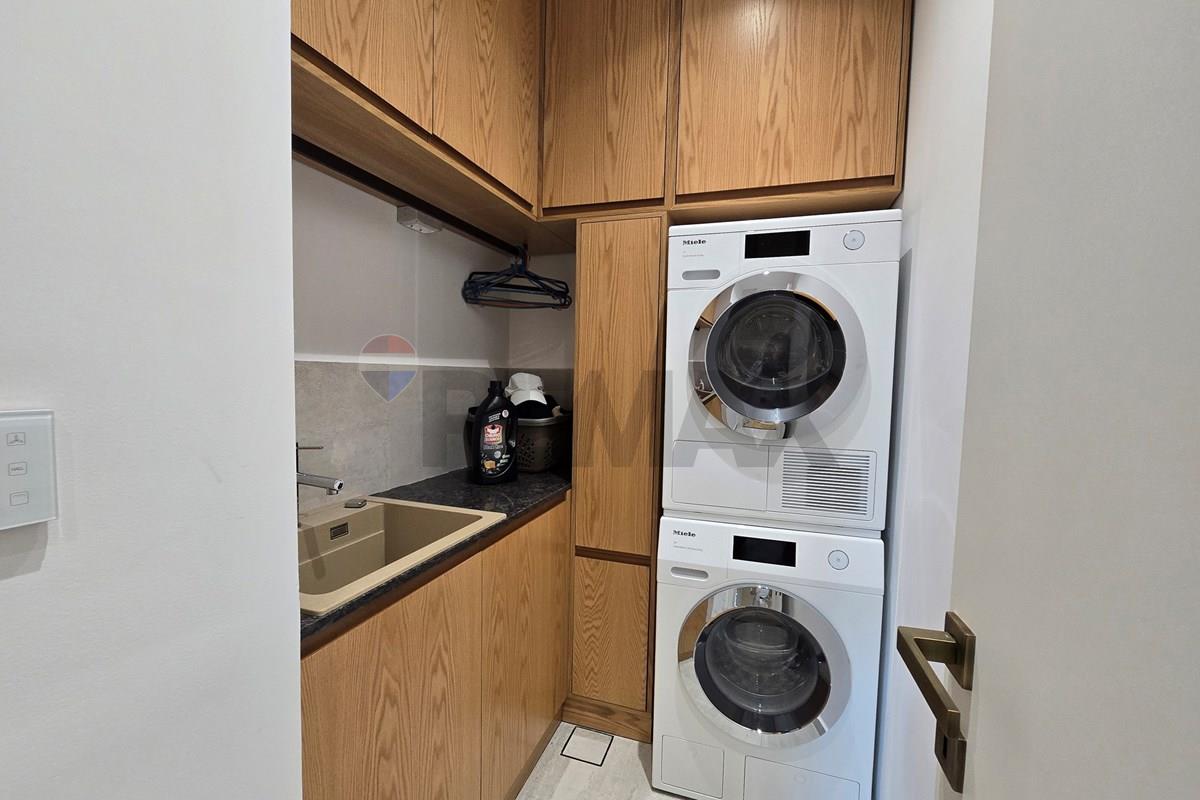 Apartament duplex luksoz për qira