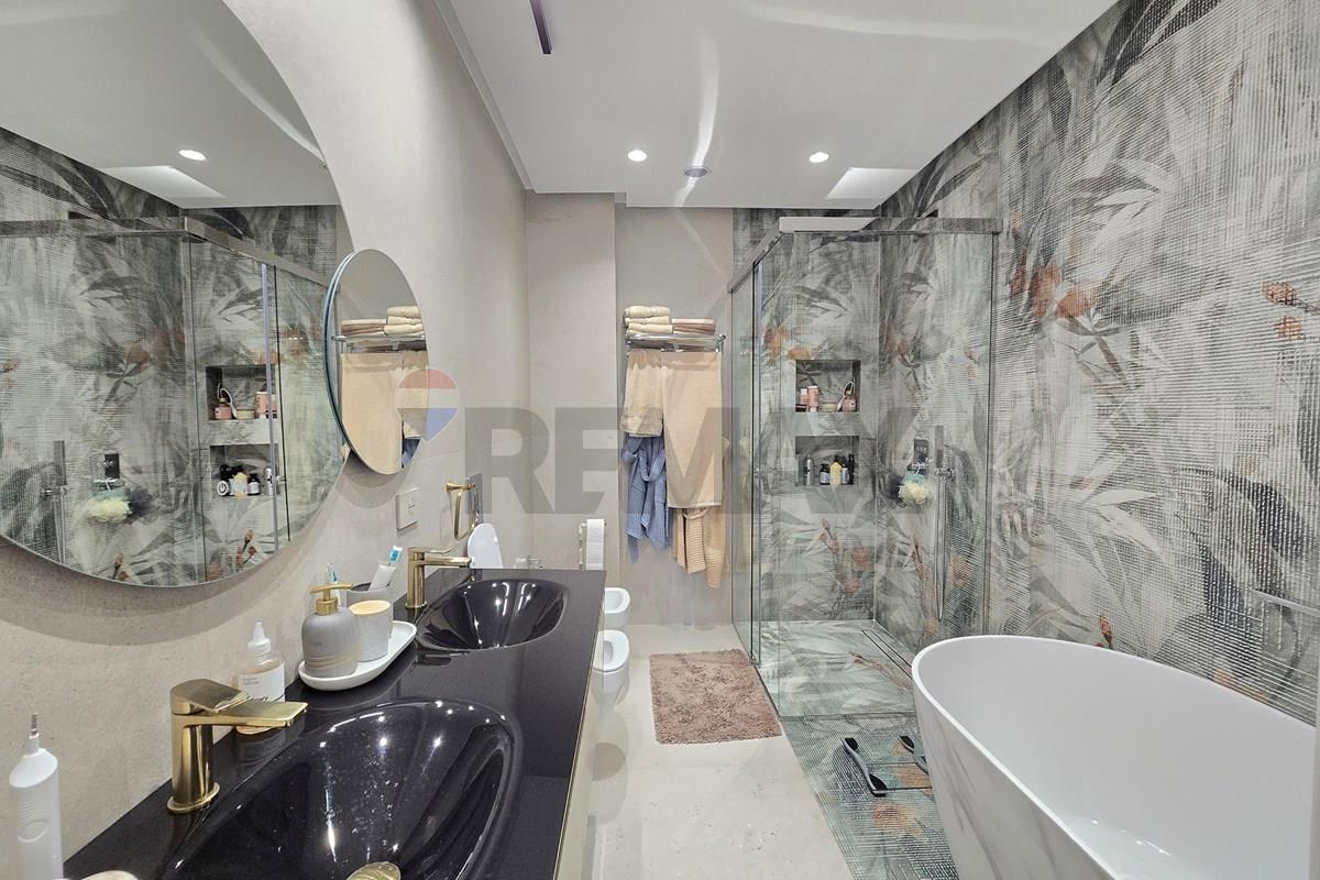 Apartament duplex luksoz për qira