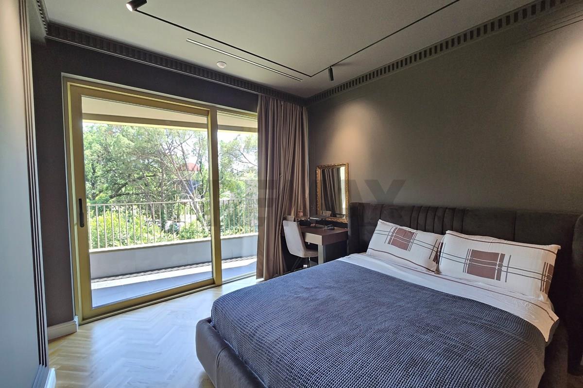 Apartament duplex luksoz për qira