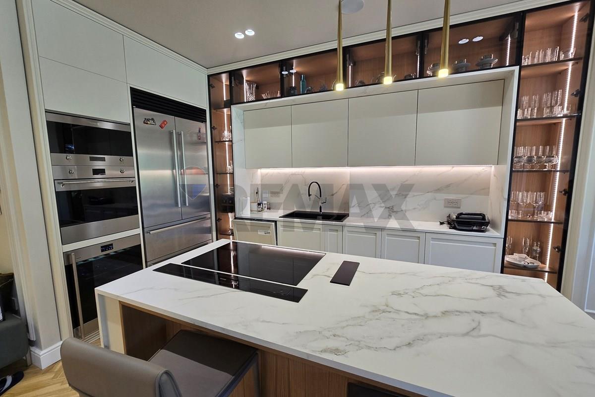 Apartament duplex luksoz për qira
