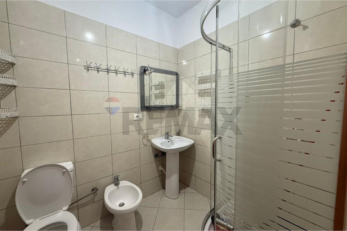 Apartament 1+1 me qira pranë santanna lounge