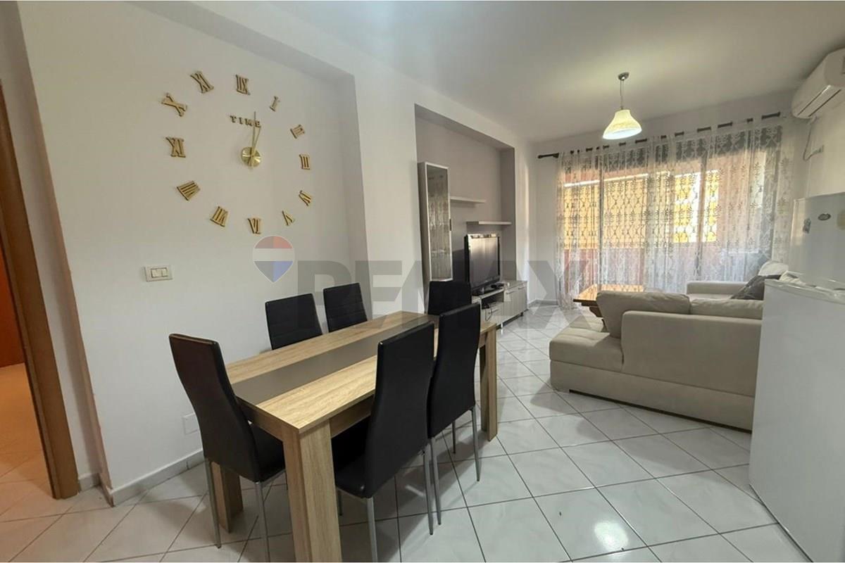 Apartament 1+1 me qira pranë santanna lounge