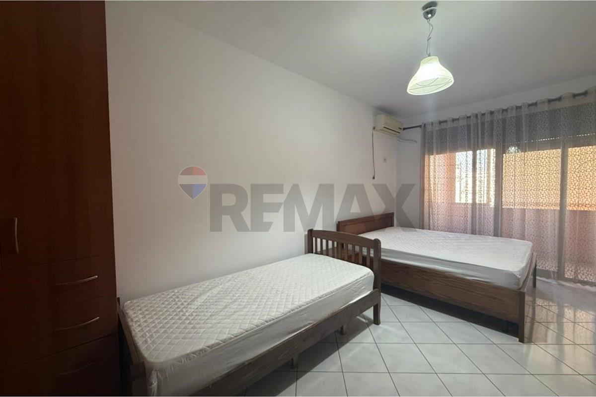 Apartament 1+1 me qira pranë santanna lounge