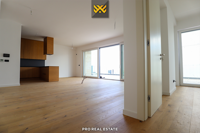 Terrazza 120m² + 50m² con #affitto nel quartiere marigona hill