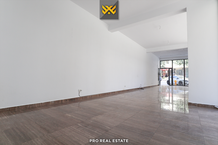 Local 74m² for rent at Mati 1 (2)
