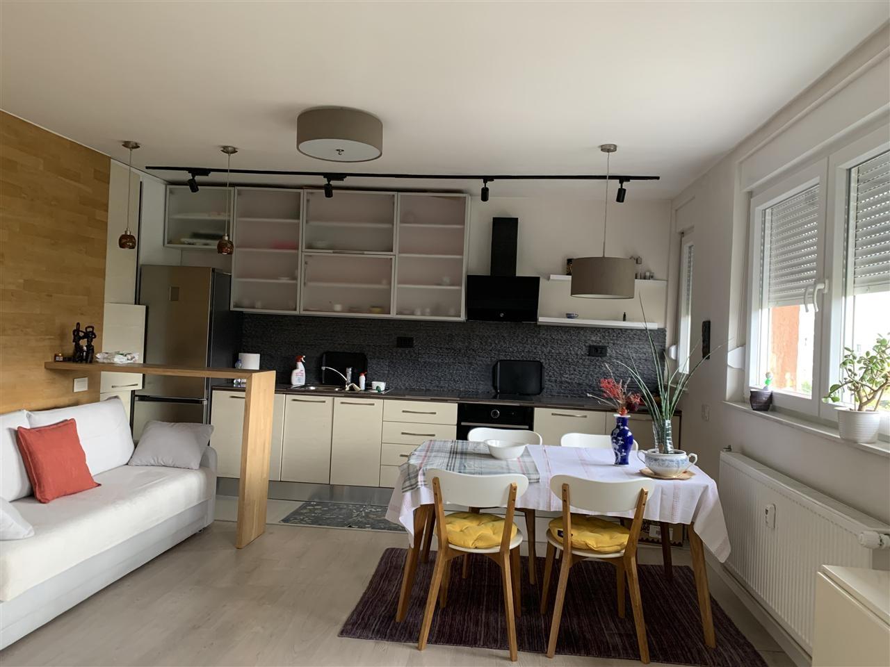 Wohnung zu mieten 1+1 in ulpianë