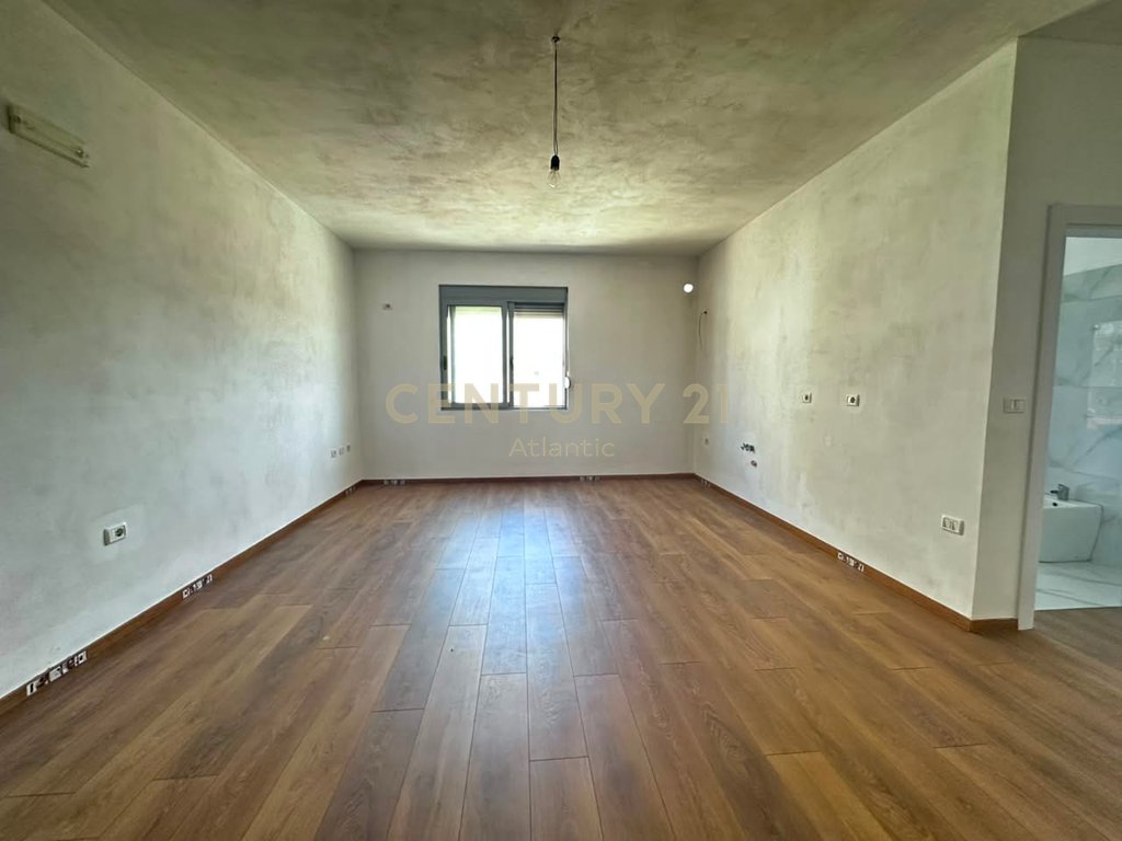 Apartament 1+1 për shitje në golem, Durrës - 101760€ | 73.32 m²