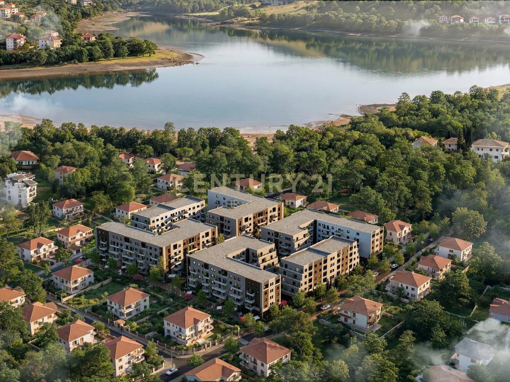 Shesim njesi biznesi te ringside residences në paskuqan, pranë bulevardit të ri.