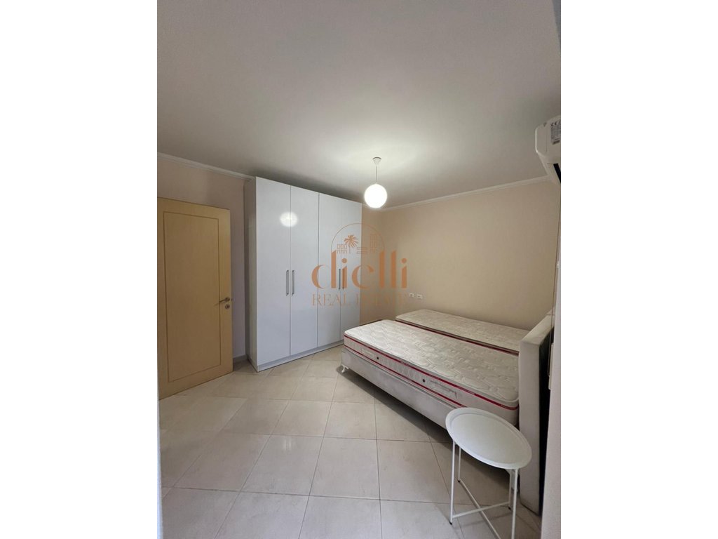 Apartament 2+1 per qira ne Astir