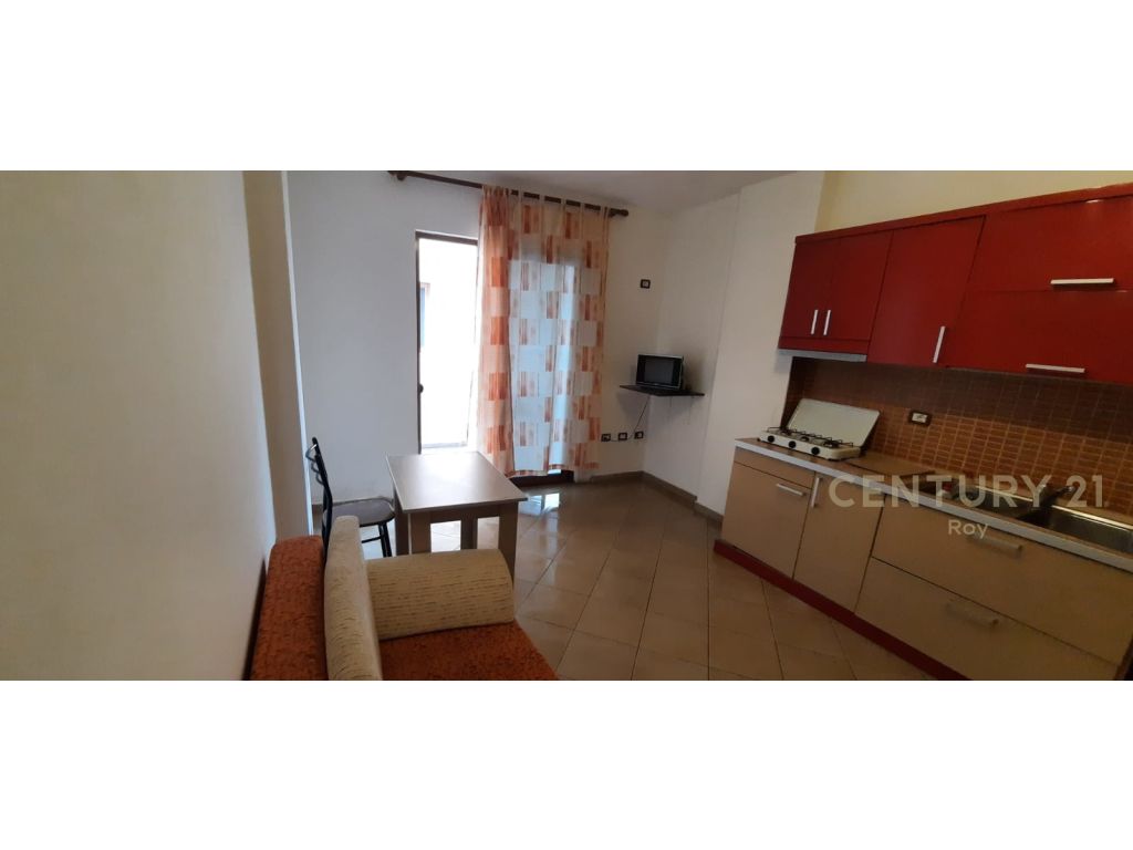 Apartament 1+1 për shitje në fshatin golem, Durrës !!