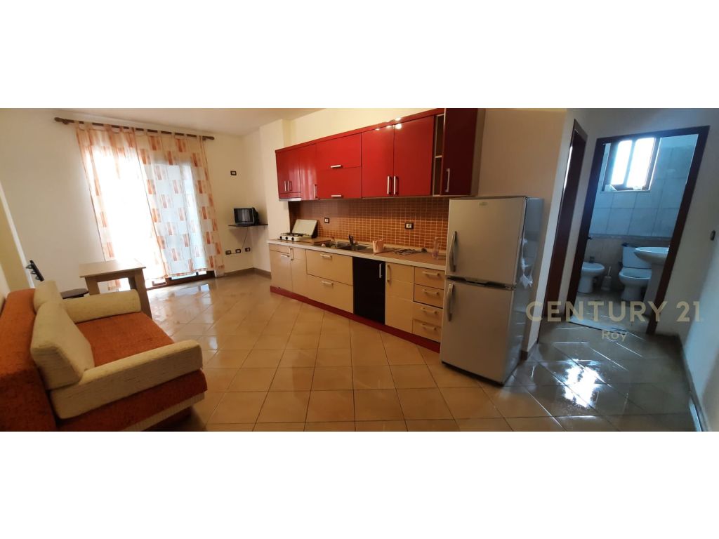 Apartament 1+1 për shitje në fshatin golem, Durrës !!
