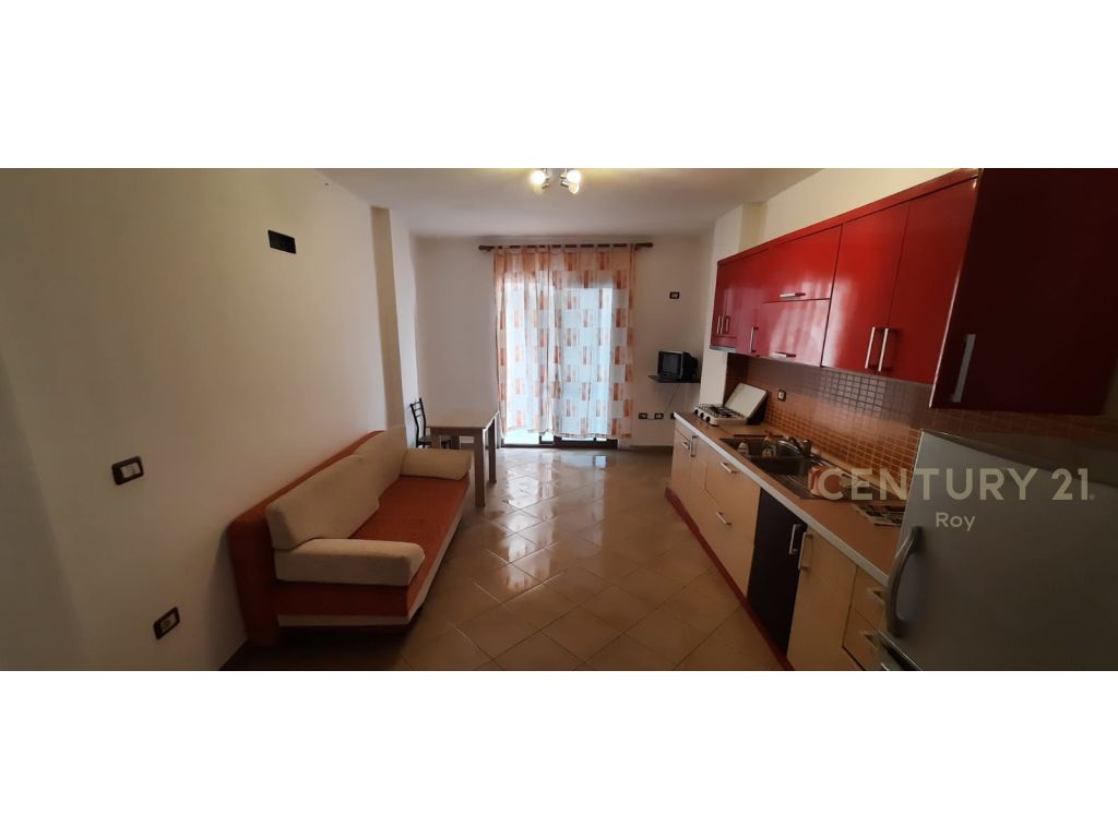 Apartament 1+1 për shitje në fshatin golem, Durrës !!