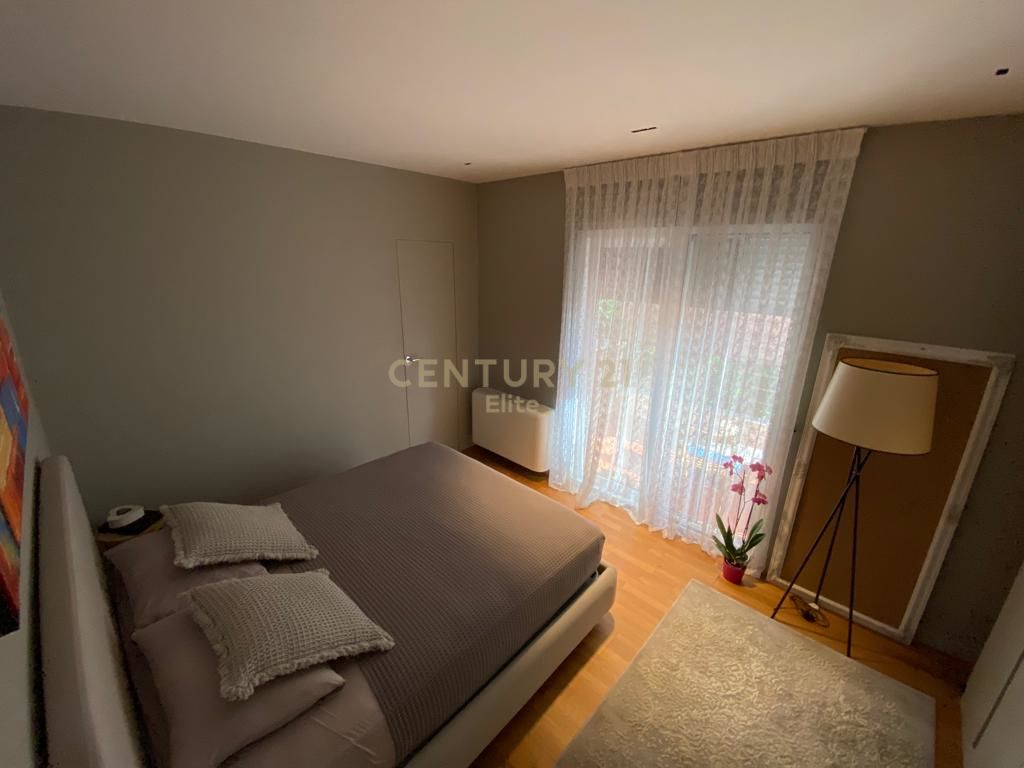 Apartament+ 2 parkime te liqeni i thate.