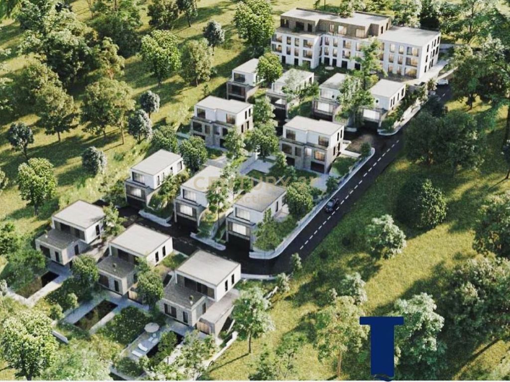 Shitet dupleks te lakeside residence !