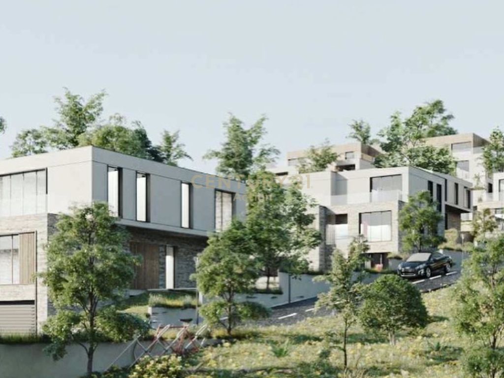 Shitet dupleks te lakeside residence !