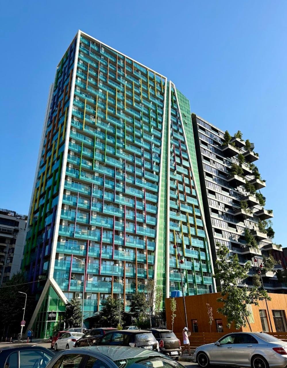 Espacio comercial 200-420 metros cuadrados ambasador 3, 18 euro/m²