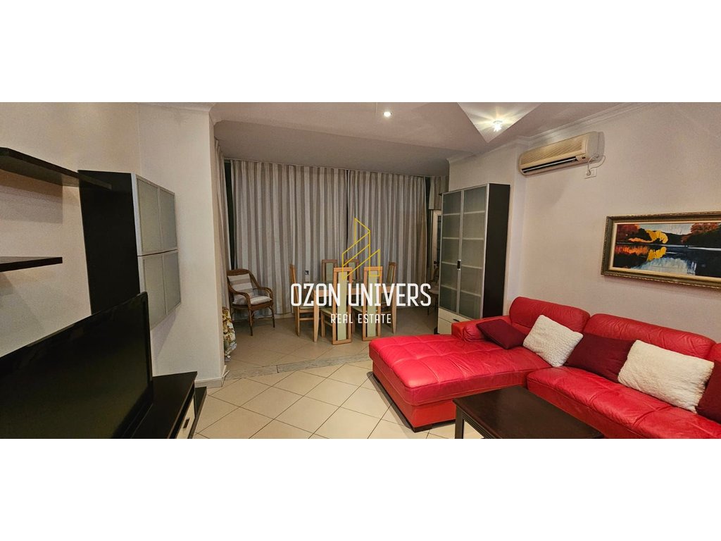 Apartament 2+1 për shitje, në lungomare, Vlorë!