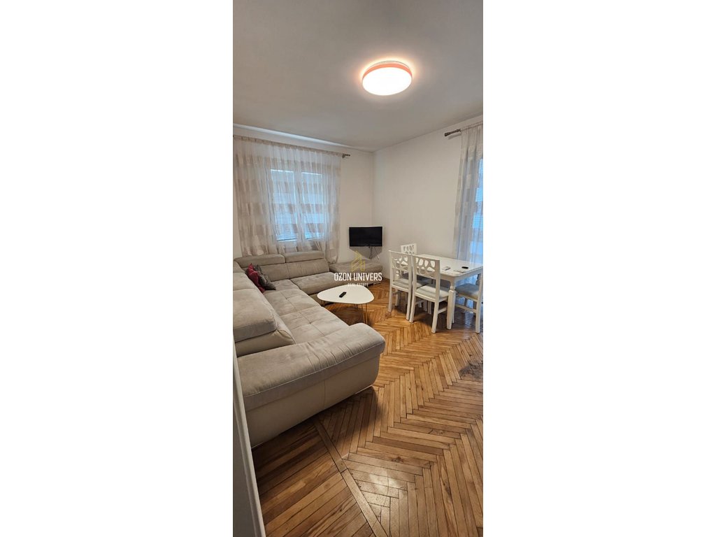 Apartment 1+1 zur miete in rruga e barrikadave!
